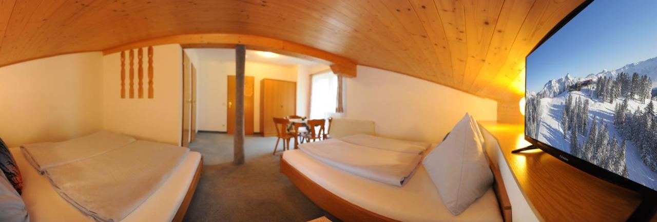 Gaestehaus Standardhaus Saalbach-Hinterglemm Exterior foto